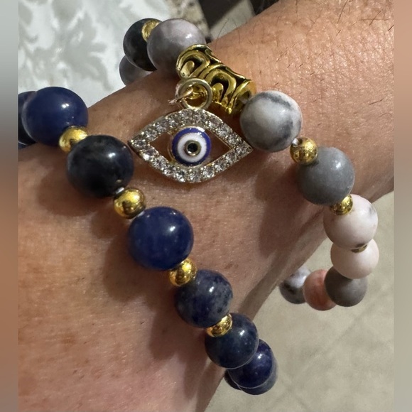 Evil Eye Beaded Bracelet with Gold Accents - Picture 3 of 3